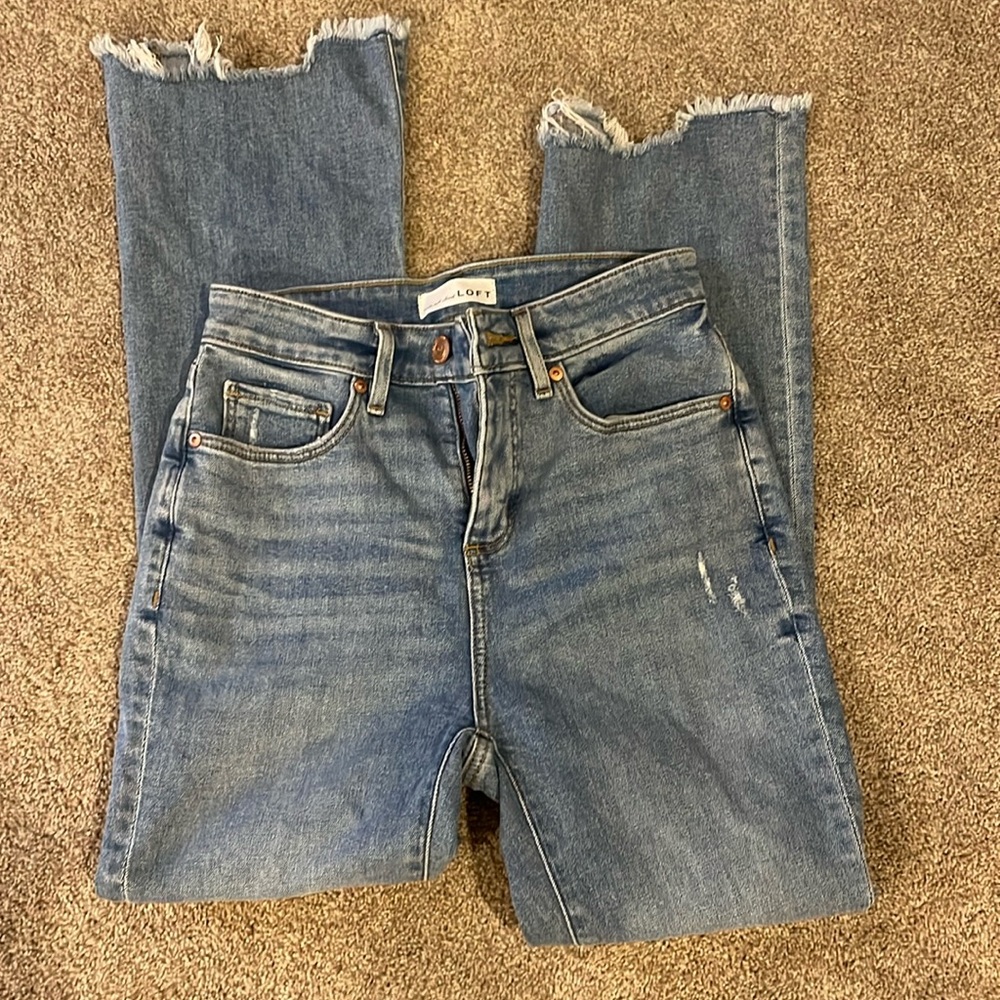 Loft frayed straight jeans size 25